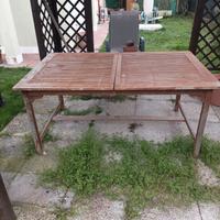 tavolo da giardino 