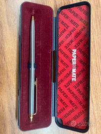 Penna a sfera Paper mate due cuori