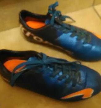 Scarpe calcio Kronos numero 33