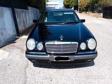 MERCEDES Classe E (W/S210) - 1997