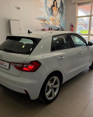 Audi A1 SPB 30 TFSI S tronic line edition