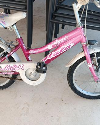 Bicicletta da bambina.