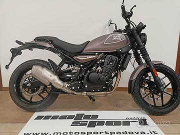 Royal Enfield Guerrilla 450