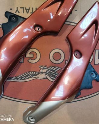 MOTOGUZZI QUOTA 1100 COPPIA FIANCHI