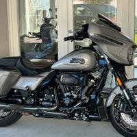 Harley Davidson CVO 121