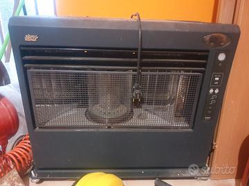 stufa ZIBRO SRE 260 BLACK 6.0 KW