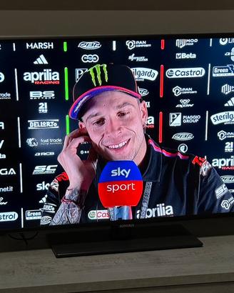Smart tv 40” Soneko
