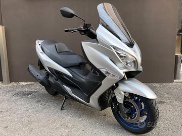 Suzuki Burgman 400