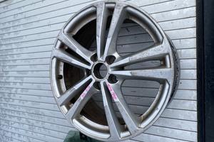 SET DI CERCHI AUDI A6 R18 ORIGINALI