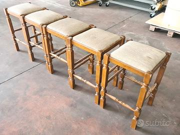 set di sgabelli usati