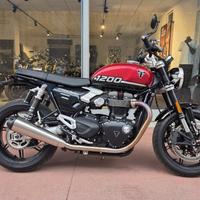 TRIUMPH SPEED TWIN 1200 AZIENDALE