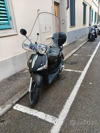 scooter 125s Piaggio liberty 