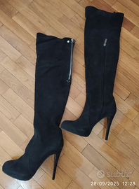 Stivali scamosciati neri tacco alto Tg 38