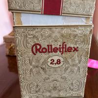 Macchina fotografica Rolleiflex 2.8e