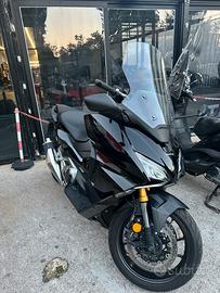 Honda forza 750 zero sinistri