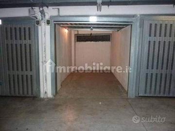 Box auto zona Marconi San Felice