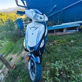 Scooter Bellini
