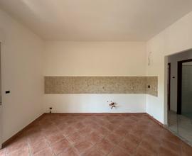 Appartamento 5 vani e garage a Macchia di Giarre