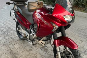 Honda transalp 650