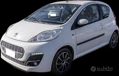 Peugeot 107 1.0 68CV 3p. AUTO IN ARRIVO
