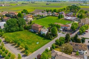 TER. RESIDENZIALE A REGGIO NELL'EMILIA