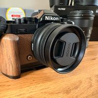 Nikon Zfc Marrone Noce Kit 16-50 + Viltrox 27 f1.2