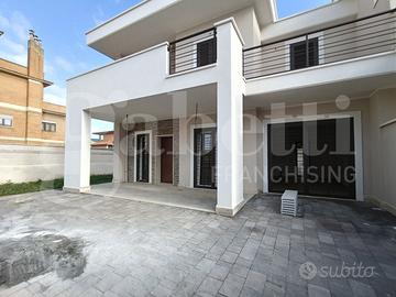 Villetta quadrifamiliare Anzio