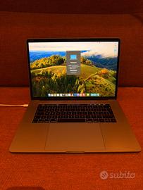 MacBook Pro 2018 i9 32gb ram