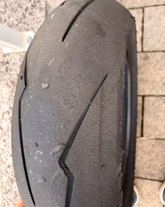 Pirelli v2 sc1 120/70 180/60
