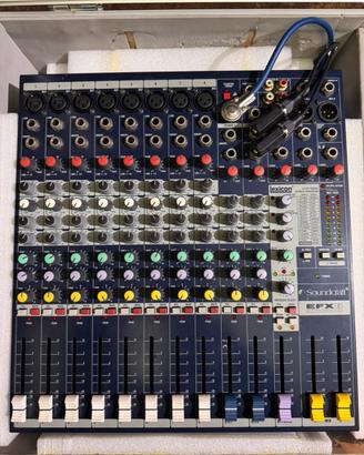 Mixer soundcraft efx8