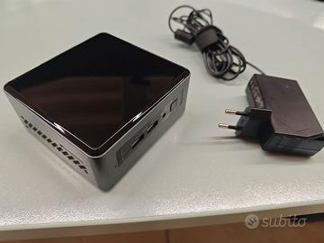 Mini pc INTEL NUC 6 cayh 4GB ram e SSD 120GB