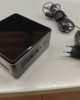 Mini pc INTEL NUC 6 cayh 4GB ram e SSD 120GB