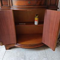 Piccolo mobile antico in legno