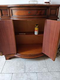 Piccolo mobile antico in legno