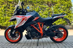 KTM 1290 Super Duke GT