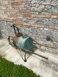 Carriola irroratrice Antica