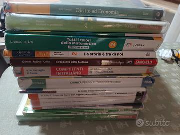 libri scuola superiore 