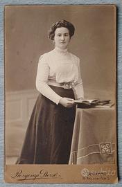 Nobildonna in Posa Fotografia Antica Primi 1900