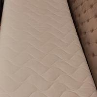 Materasso 90×200 e rete a doghe con gambe