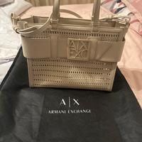 Borsa Armani