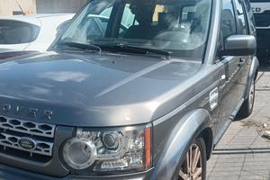 Land Rover Discovery 4