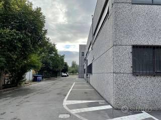 CAPANNONE INDUSTRIALE PRODUTTIVO A Mancasale