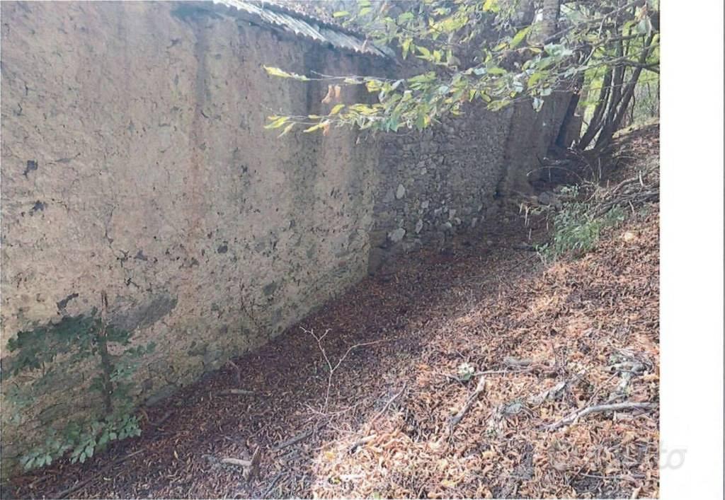 Immobile in asta di 349090 m² a Pallare - Vista 2