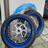 Kit ruote motard 17 - 17 per moto TM Racing