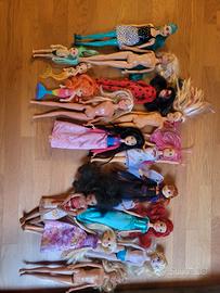 16 barbie e personaggi Walt Disney