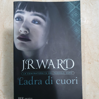 Ladra di cuori la confraternita del pugnale nero