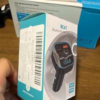 Blootooth fm transmitter per auto