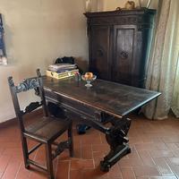 Tavolo  mobile e sedie zampa di leone