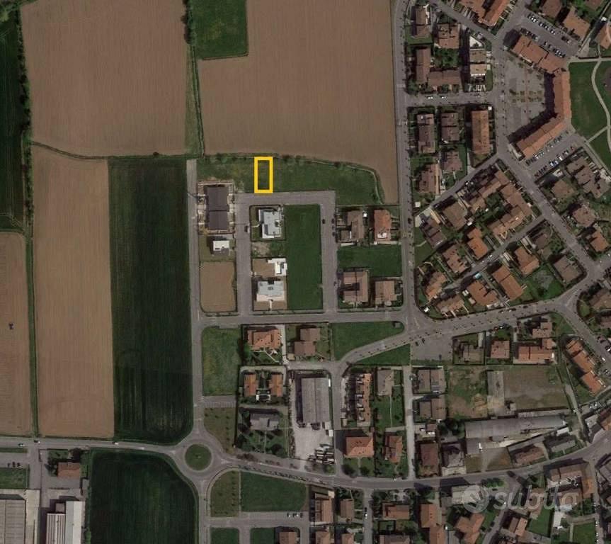 Terreno di 705 m² a Calcinate - Vista 3