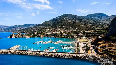 Giro in barca a Cefalù